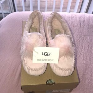 Pom pom uggs